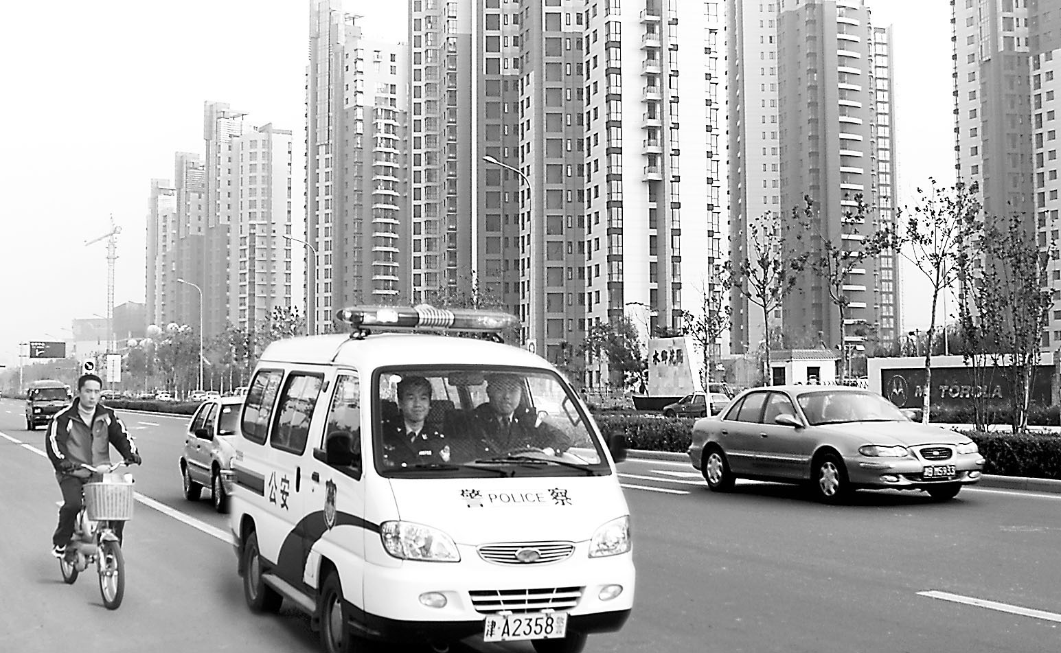 巡逻警车_巡逻警车图片_巡逻警车模拟器