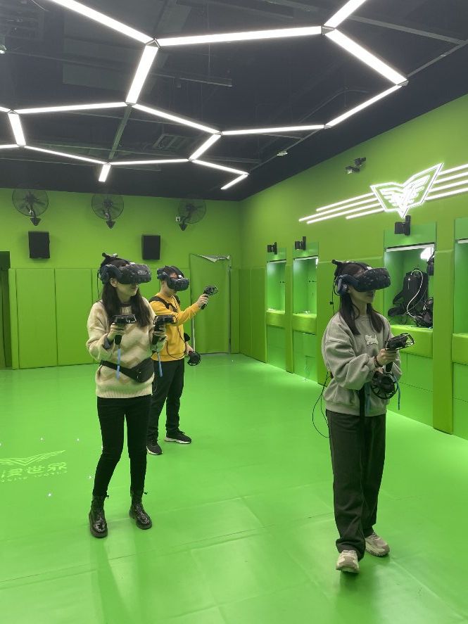 巅峰是啥游戏_巅峰我敢造游戏_巅峰制造