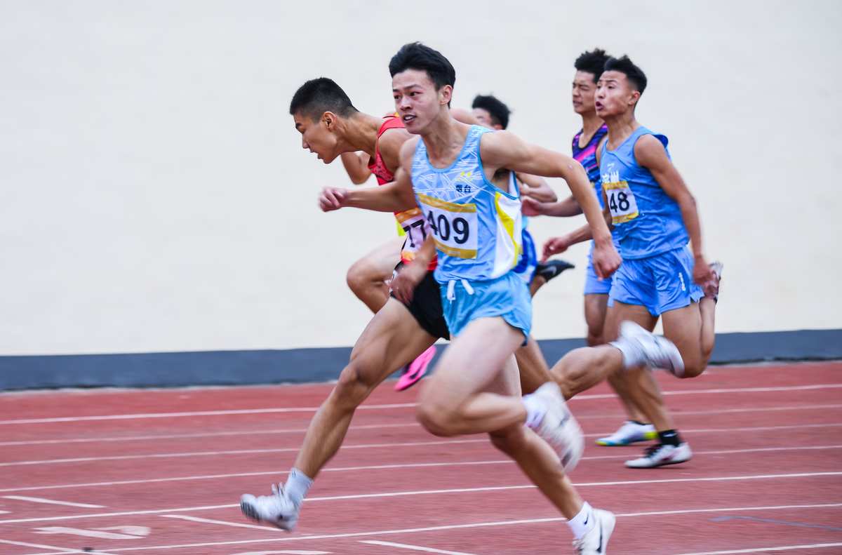 田径运动员下载_田径运动会6中文下载_田径运动会在哪下载