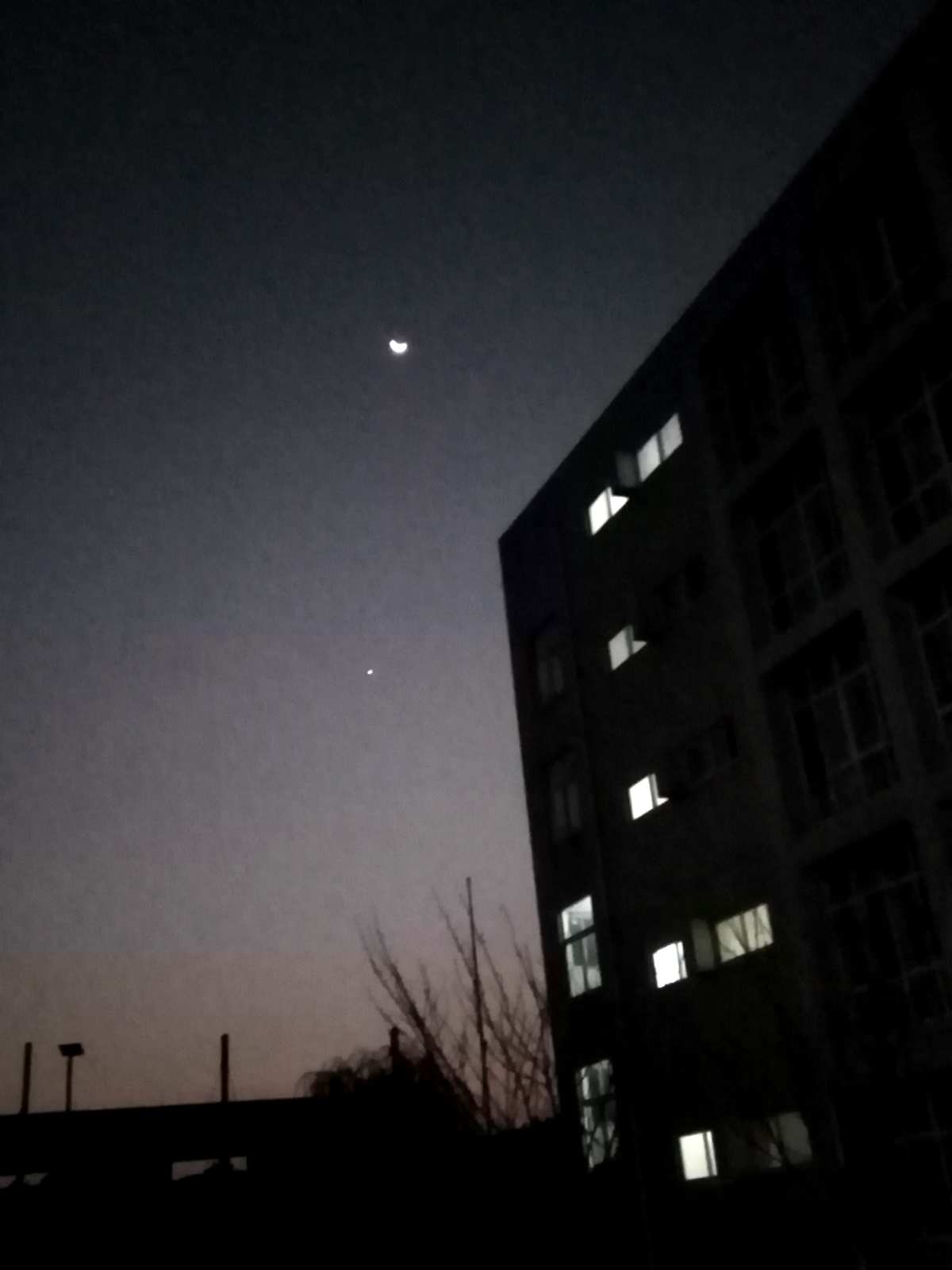 黑暗角落图片_黑暗角落_黑暗角落是什么意思