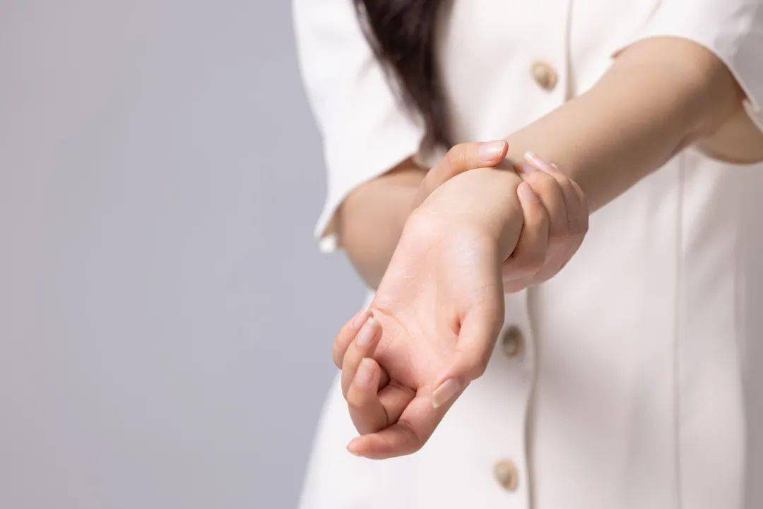 腕上视频付费破解版_腕上视频_腕上视频怎么付费
