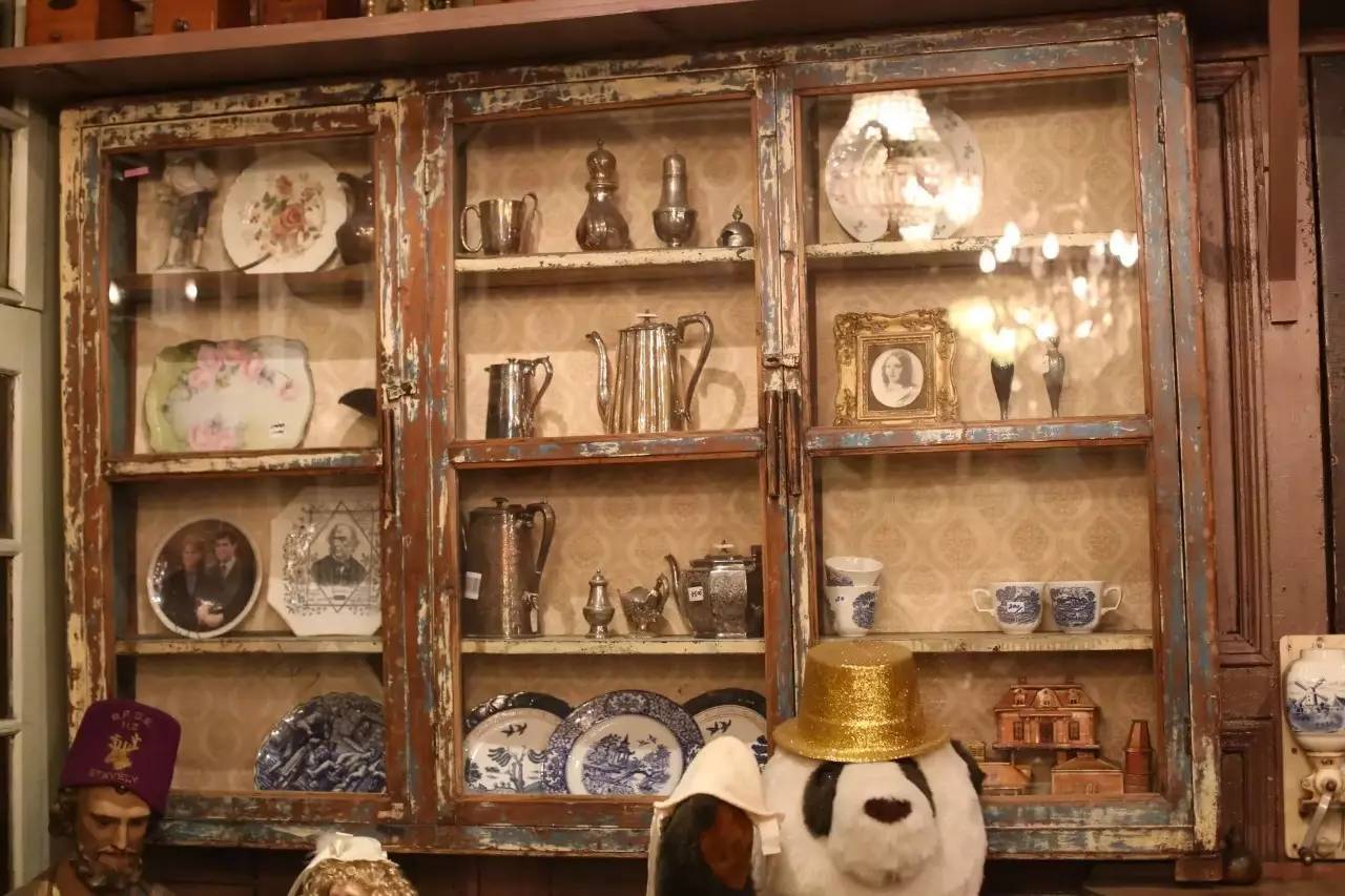 古董手机餐厅游戏_餐厅古董架装修效果图_古董餐厅是哪里