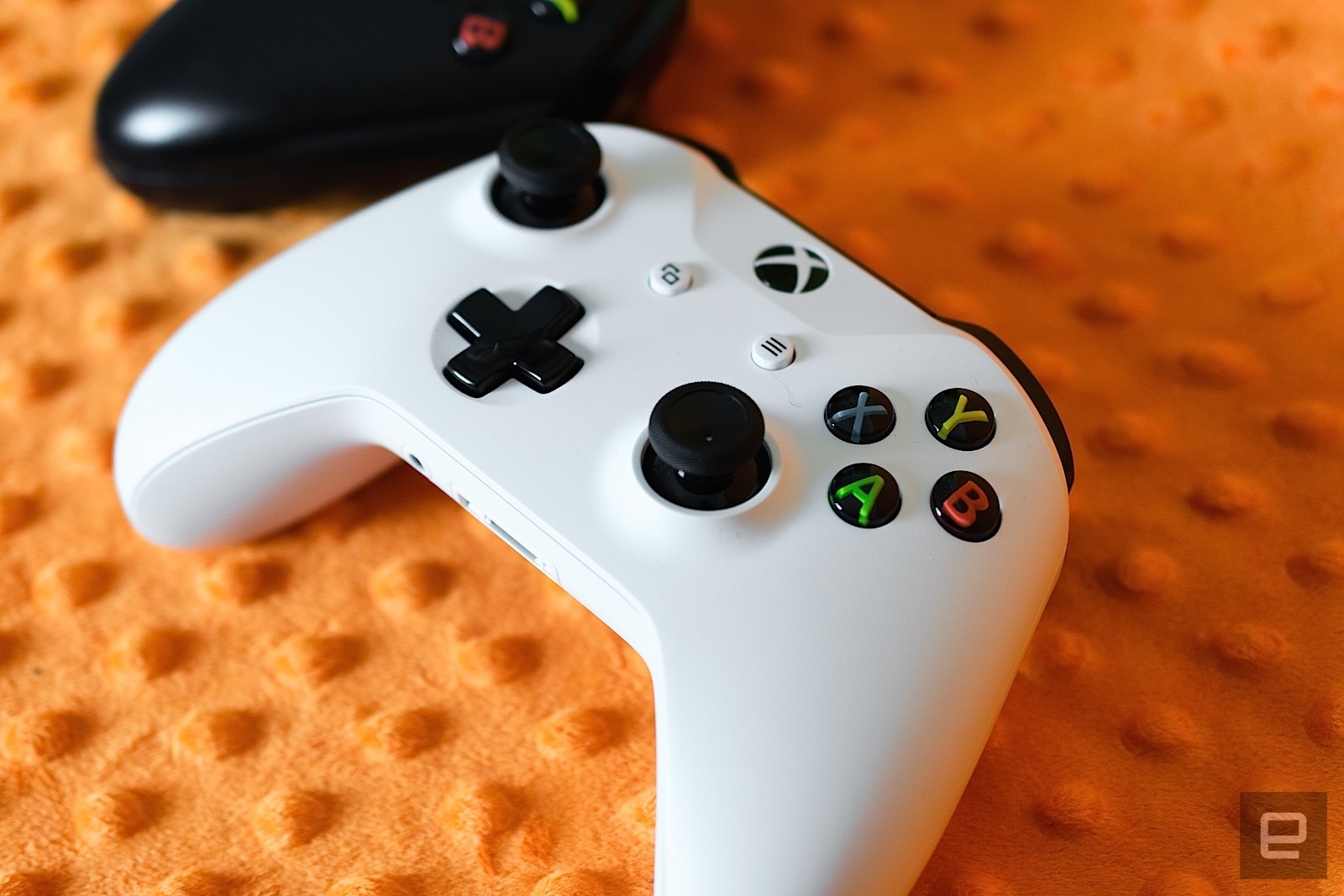 xbox和手机游戏区别_xbox手机玩游戏_xbox和手机