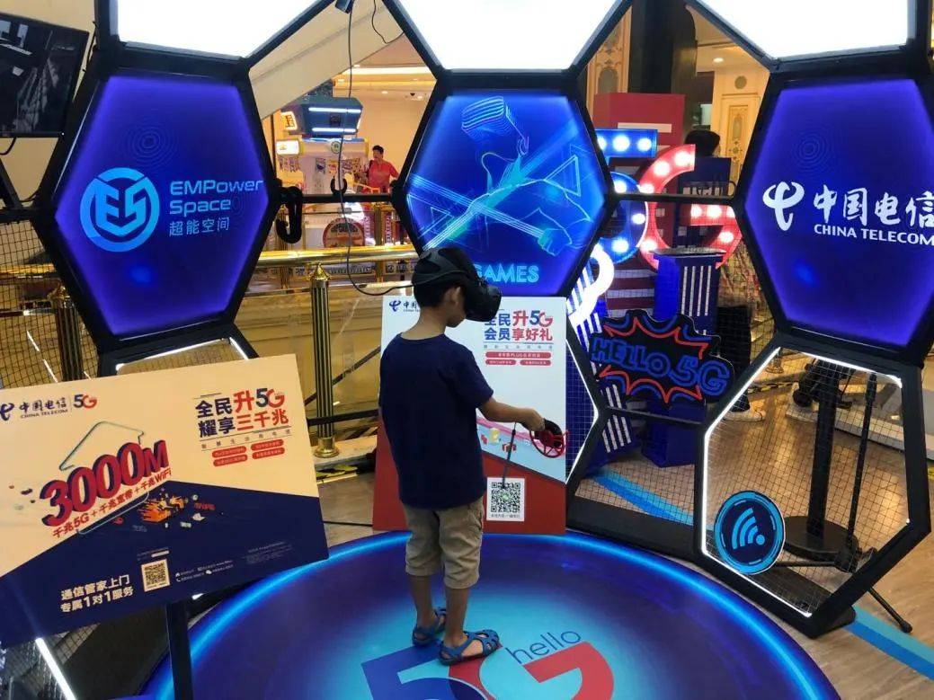 手机vr游戏配什么装备_vr游戏适配手机_适合手机玩的vr游戏