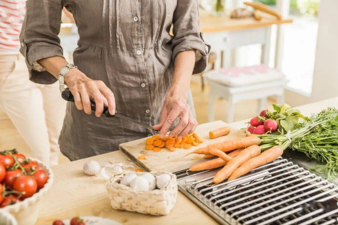 ios仿真做饭的游戏_仿真做饭手机游戏_做饭仿真手机游戏