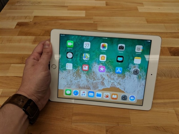 ipad12.9寸-新一代iPad震撼登场，巨屏XDR显示惊