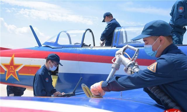 皇牌空战x_牌空战怎么选任务_牌空战下载