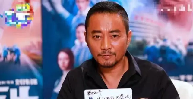 倚天剑屠龙刀吴启华版国语_再向虎山行国语83版_第一滴血3国语版