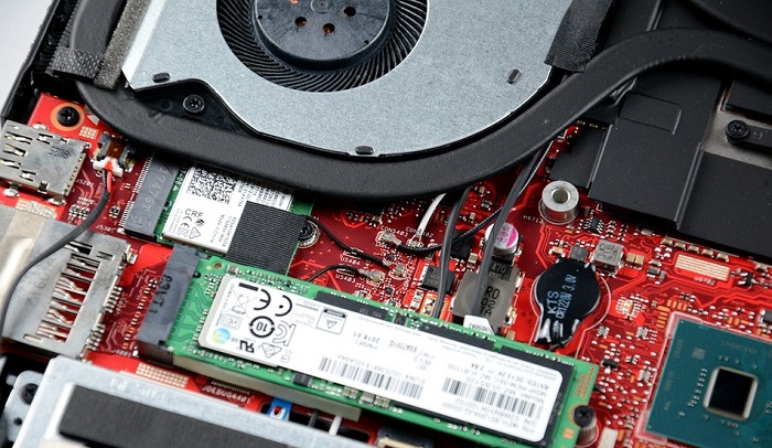 rog 游戏手机2拆机_rog游戏手机拆解_rog_phonell拆机