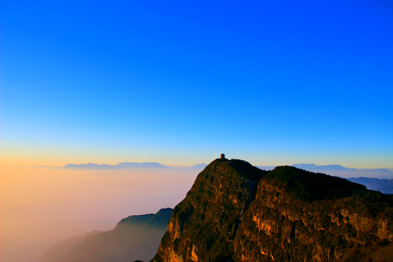 峨眉后山有什么玩的_峨眉后山手机游戏_峨嵋后山