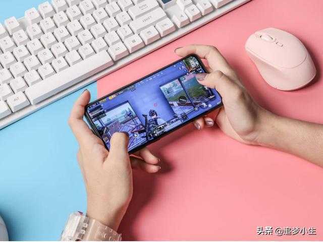 手机打游戏排行榜_打游戏流畅的手机_100块打游戏流畅的手机